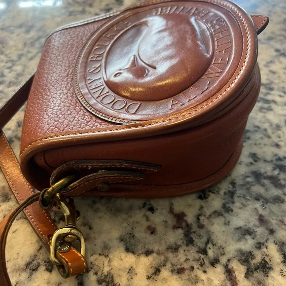 Dooney & Bourke Duck Bag- Vintage - Picture 9 of 15